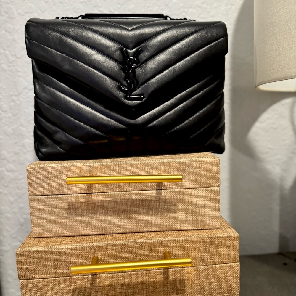 Saint Laurent Black Quilted Leather Bag - Picture 4 of 9